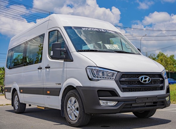 Xe 16 chỗ Hyundai Solati
