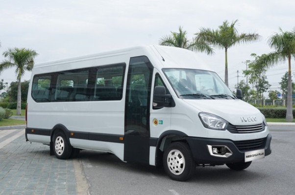 Các Loại Xe 16 Chỗ Phổ Biến, Dễ Thuê - Dễ Lái