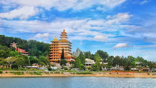 Top 1 ngôi chùa linh thiêng ở An Giang - Miếu Bà Chúa Xứ (địa điểm du lịch tâm linh bậc nhất Nam Bộ)