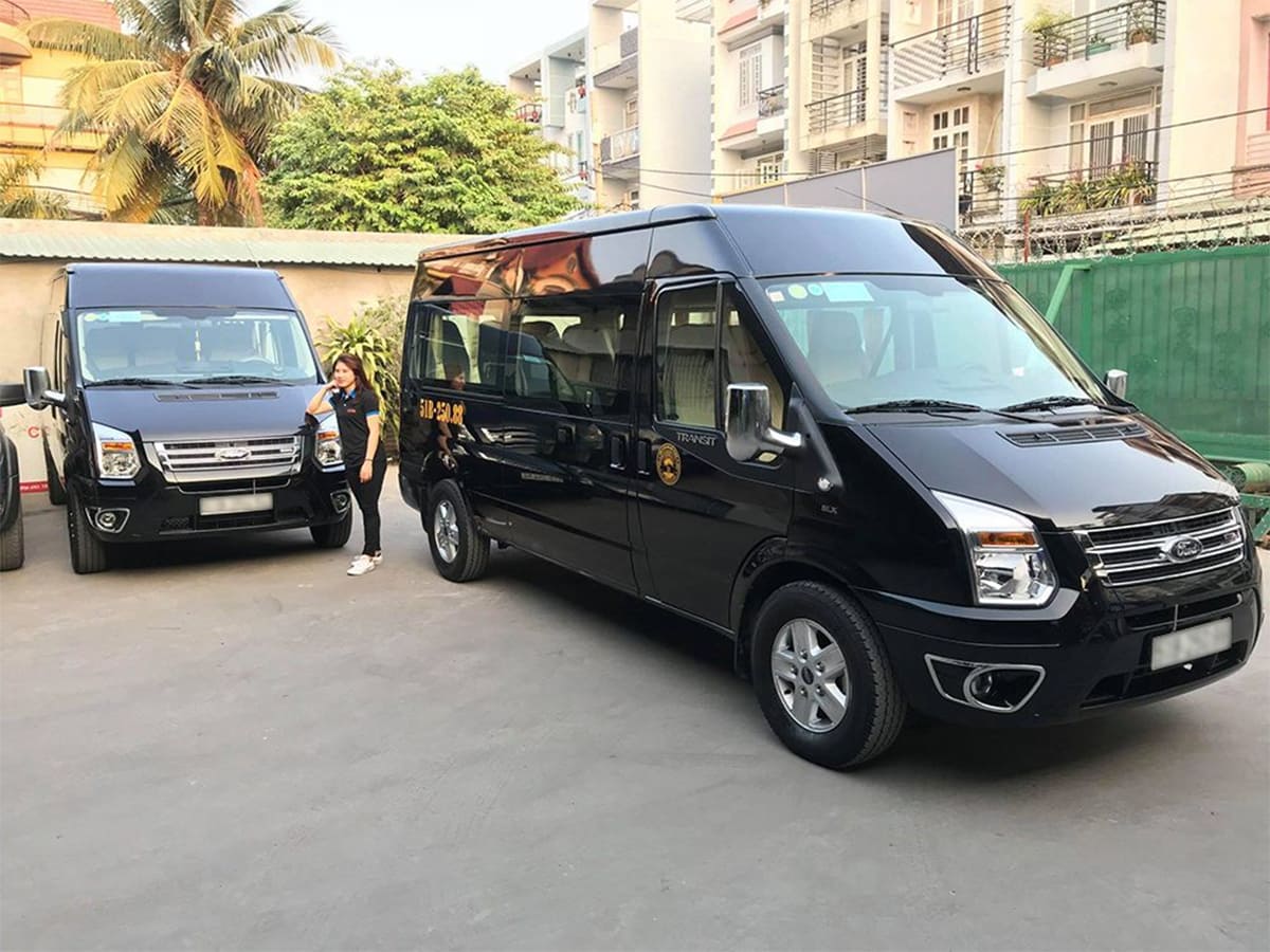 Khi nào cần thuê xe 16 chỗ?